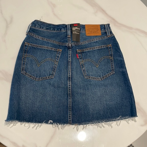 Levi’s High Rise Deconstructed Button Fly Skirt - Picture 11 of 11